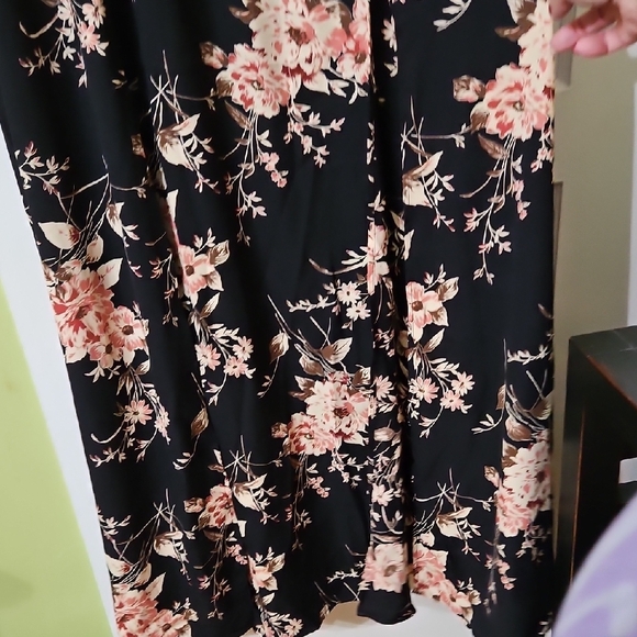 Lulu's Black and Pink Floral Backless Dress - Picture 5 of 7